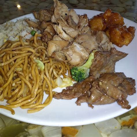 Chinese food in gilroy  Know, then go—and never miss a thing near you - Ling’s Chinese Bistro, Ginger Cafe, Pineapple Village, Mr Hong's Chinese Fast Food, Bamboo